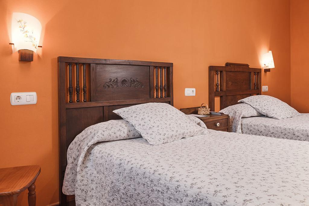 Hotel Rural Suquin Navia Bagian luar foto