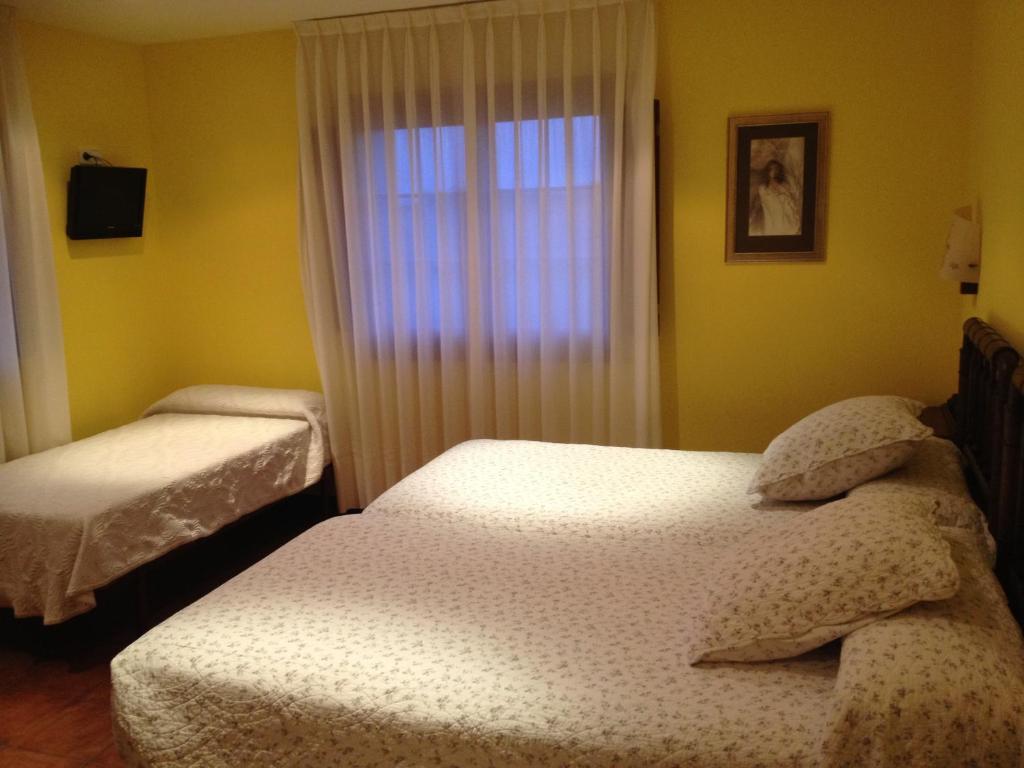 Hotel Rural Suquin Navia Bagian luar foto